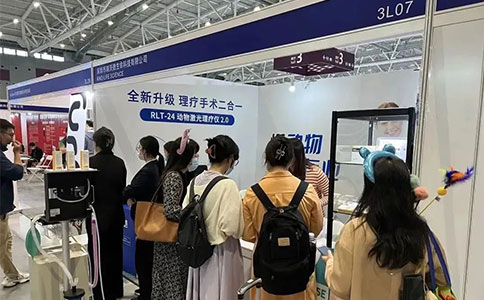 瑞沃德亚宠展首秀，国产动物诊疗设备展风采 